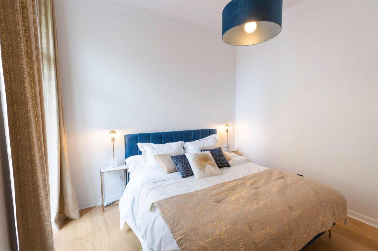 Modern 2-Br Apartment In The Heart Of Cannes Bagian luar foto